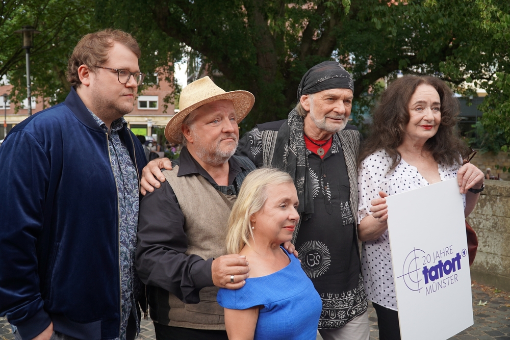 shutterstock 2198954989 1 - Christine Urspruch Größe: Körpergröße und Karriere im Überblick